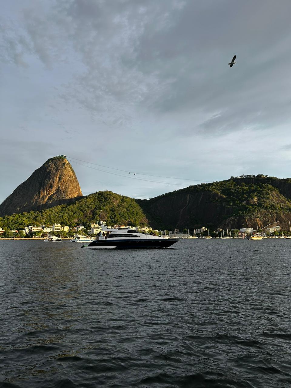 Rio Water Fun — Passeio de Lancha Compartilhada